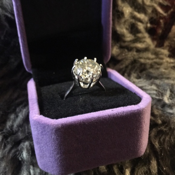 🎈SOLD🎈 7ct Moissanite SSEngagement Ring - Picture 1 of 13